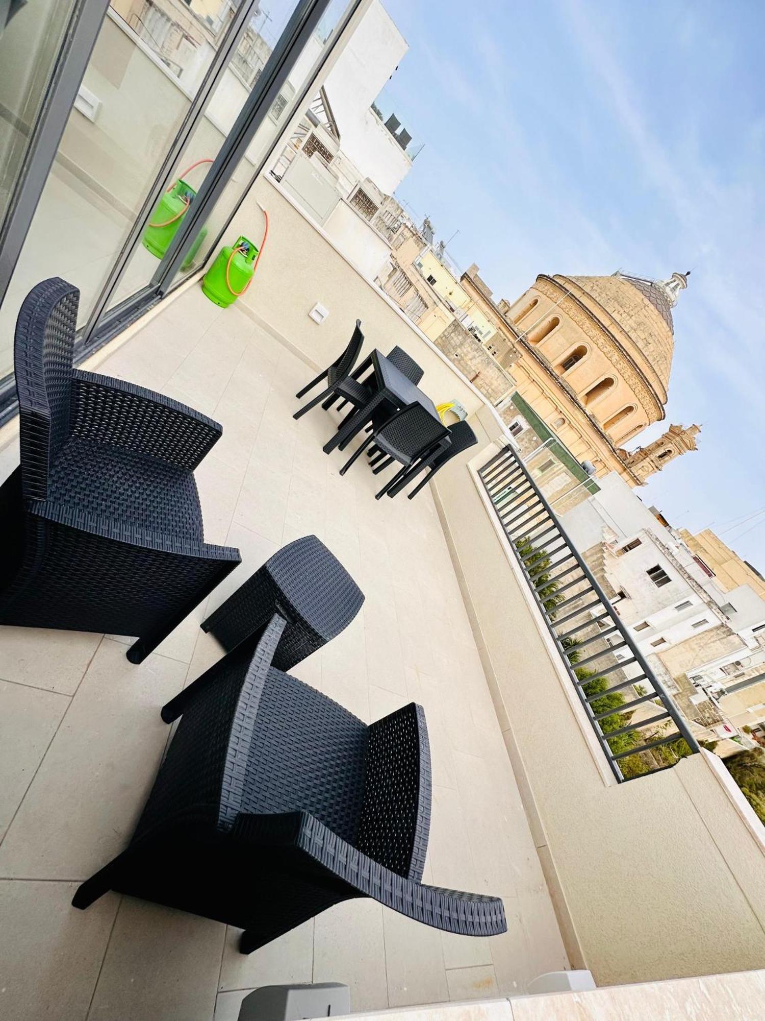 Appartamento Dome Luju Mosta Esterno foto