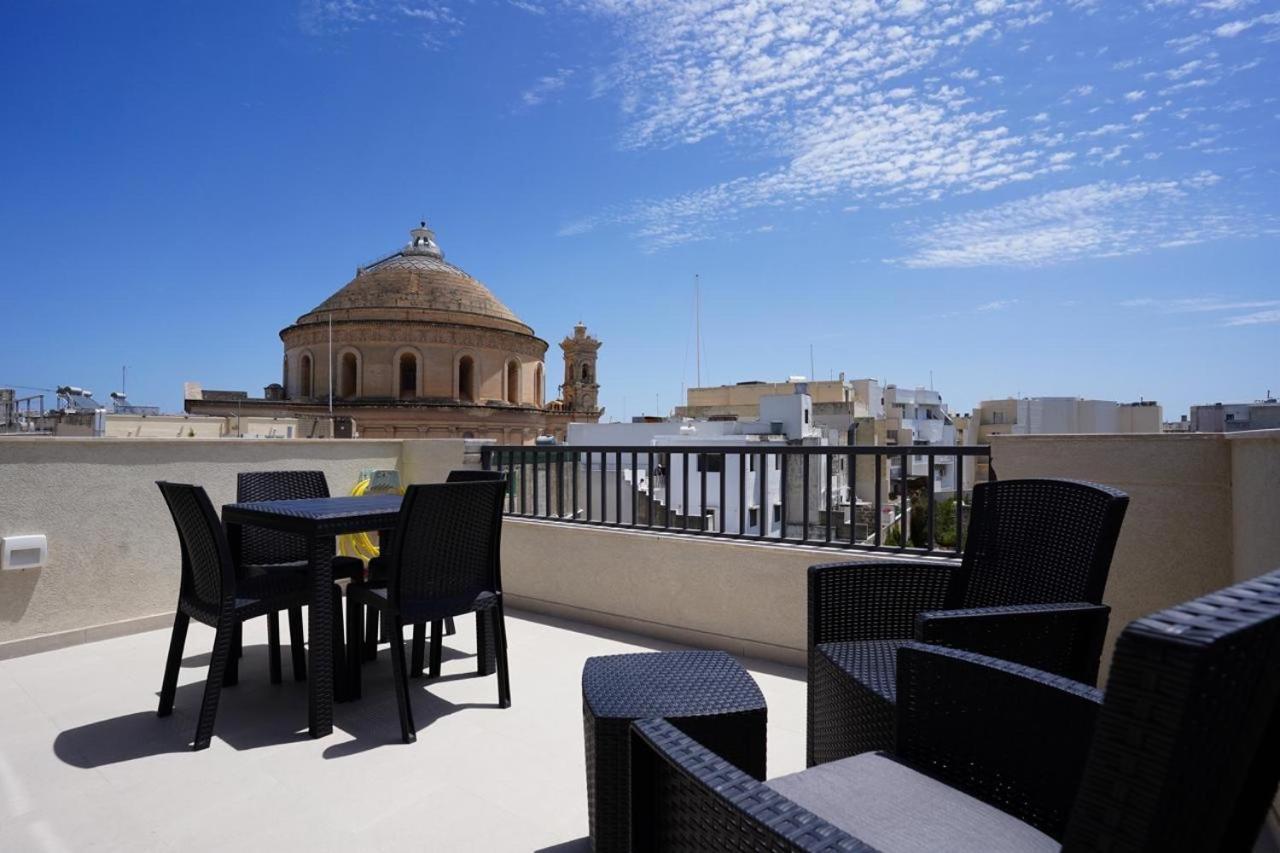 Appartamento Dome Luju Mosta Esterno foto
